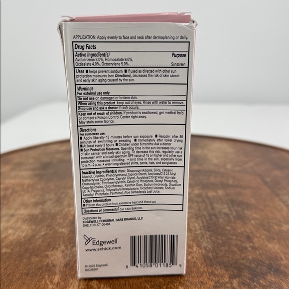 Schick Hydro Silk Moisturizer Post Dermaplaing SPF 50+ 3 fl oz Tube Exp 10/25 - Picture 3 of 7